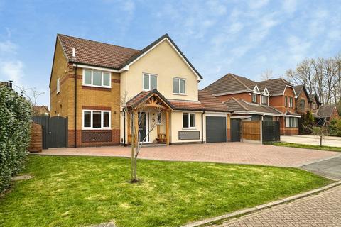 4 bedroom detached house for sale, Ennerdale Gardens, Ashby-de-la-zouch LE65