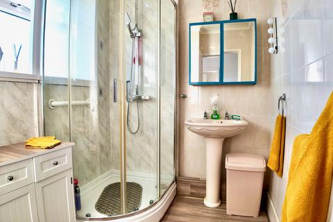 3 bedroom semi-detached house for sale, James Street, Markham, NP12
