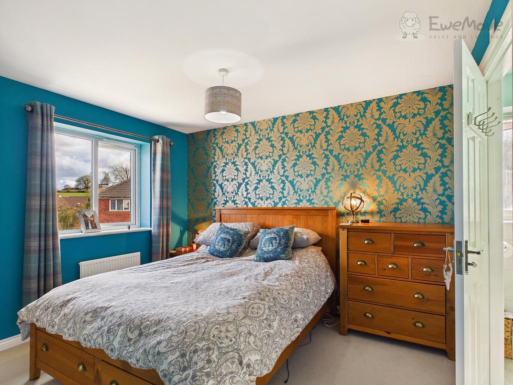 Ewemove south molton 42 beech grove