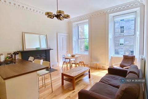 4 bedroom flat to rent, Oxford Street, Edinburgh, EH8