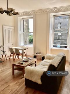 4 bedroom flat to rent, Oxford Street, Edinburgh, EH8