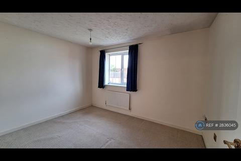4 bedroom detached house to rent, Tern Road, Hampton Hargate, Peterborough, PE7
