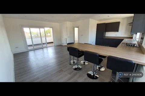 3 bedroom flat to rent, Forest Gate, London, E7