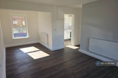 2 bedroom flat to rent, Firshill Gardens, Sheffield, S4