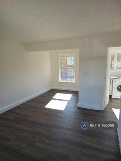 2 bedroom flat to rent, Firshill Gardens, Sheffield, S4