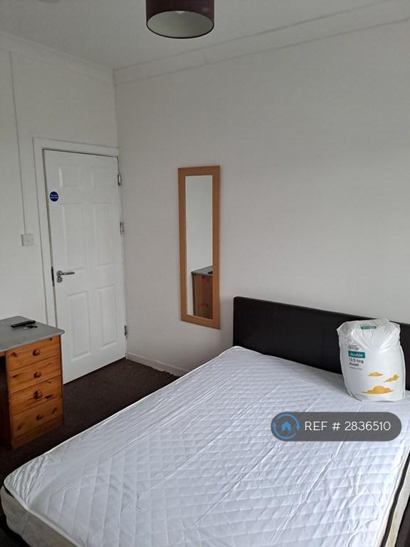 Room 4