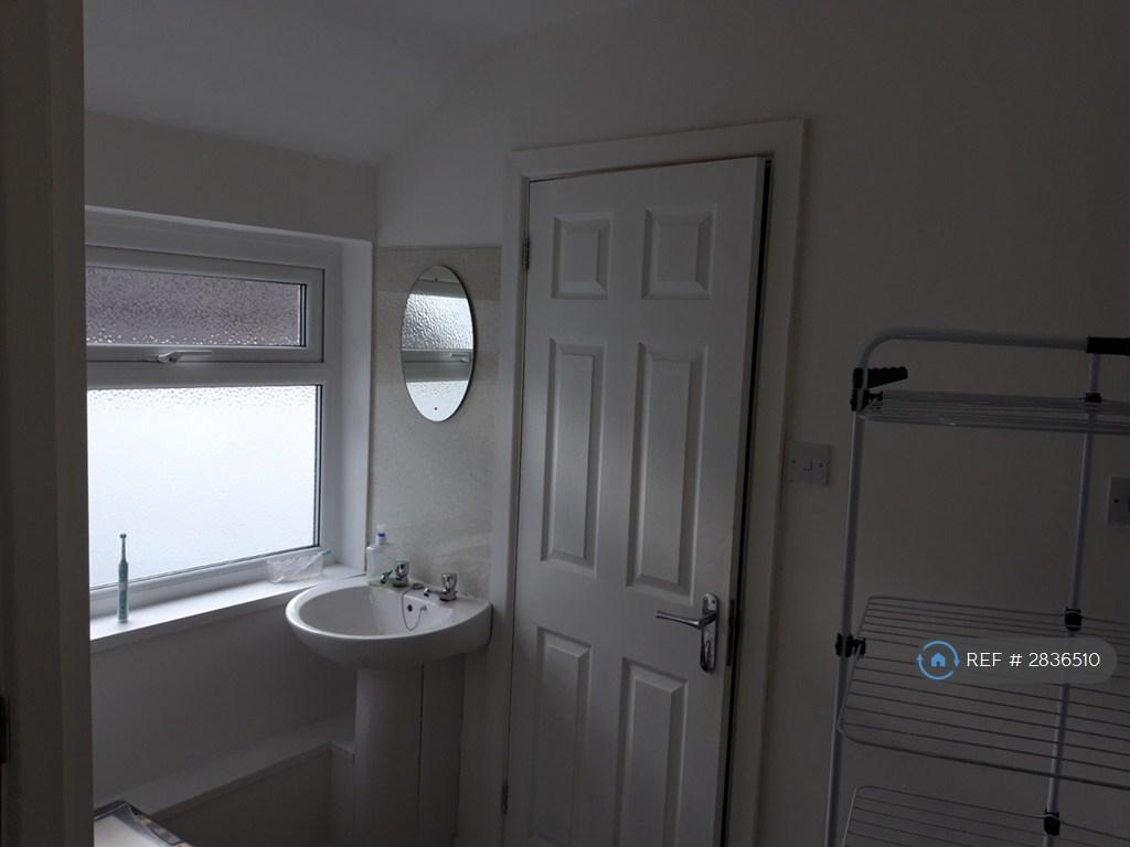Upstairs Sink