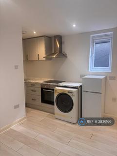 1 bedroom flat to rent, Craven Park Road, London, NW10