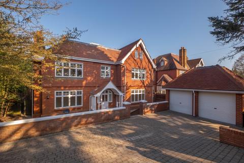 undefined, Kingston Vale London SW15