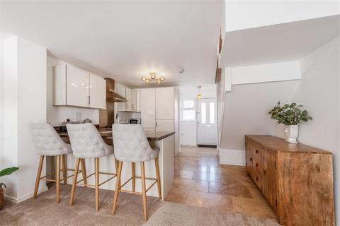 2 bedroom semi-detached house for sale, Heddle Road, Andover