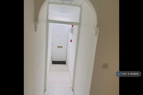 undefined, High St, Swanscombe, DA10