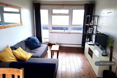 2 bedroom flat to rent, Springett House, London, SW2