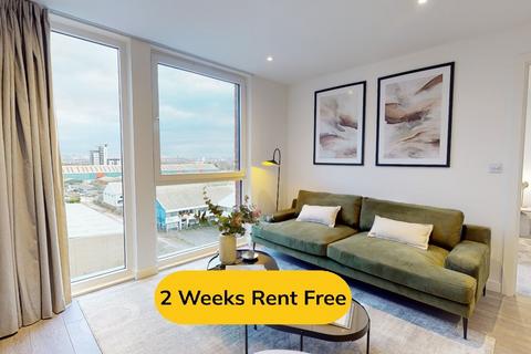 2 bedroom flat to rent, Dumballs Road