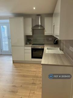 undefined, Rennies Isle, Edinburgh, EH6