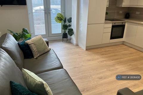 undefined, Rennies Isle, Edinburgh, EH6