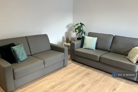 undefined, Rennies Isle, Edinburgh, EH6