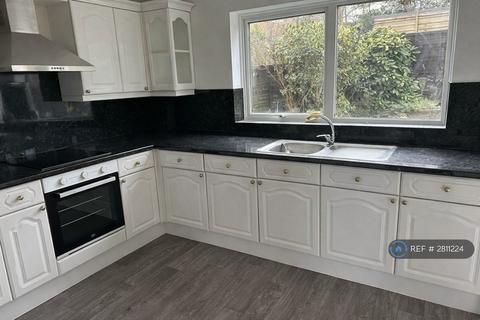 undefined, Leeves Way, Heathfield, TN21