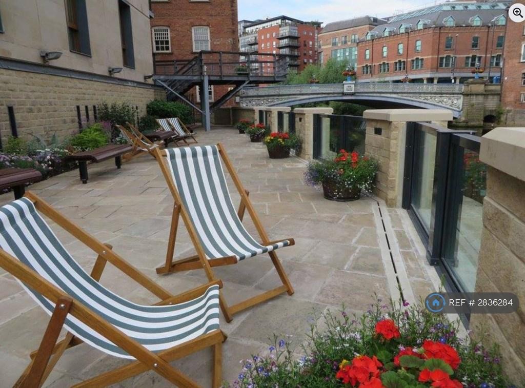 Riverside Terrace