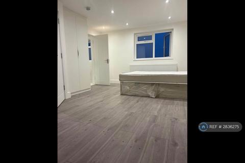 undefined, Westwick Gardens, Hounslow, TW4