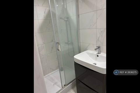 undefined, Westwick Gardens, Hounslow, TW4
