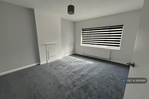 5 bedroom terraced house to rent, Rylandes Road, London, NW2