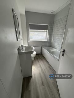 5 bedroom terraced house to rent, Rylandes Road, London, NW2