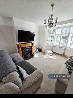 4 bedroom semi-detached house to rent, Great Cambridge Road, Waltham Cross, EN8