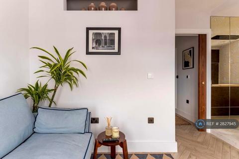 1 bedroom flat to rent, London, London, W1G