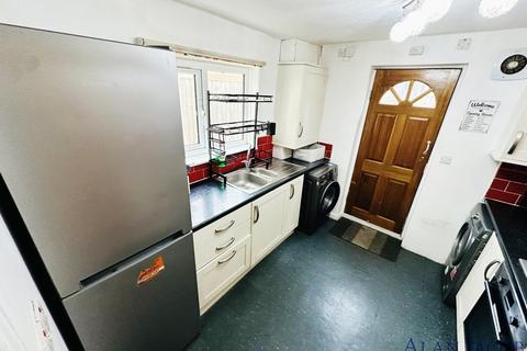 undefined, Bull Road, London E15