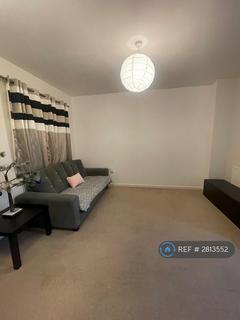 2 bedroom terraced house to rent, Hilldene Avenue, Romford, RM3