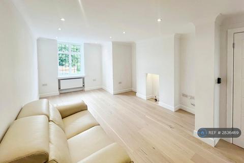 undefined, Lammas Lane, Esher, KT10