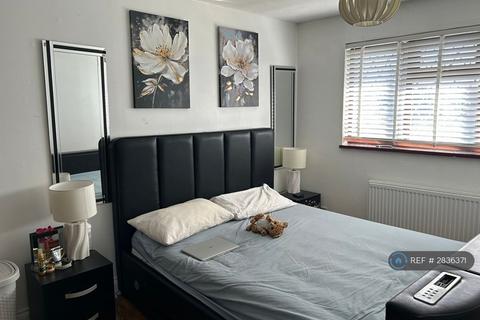 undefined, Wyatt Road, Dartford, DA1