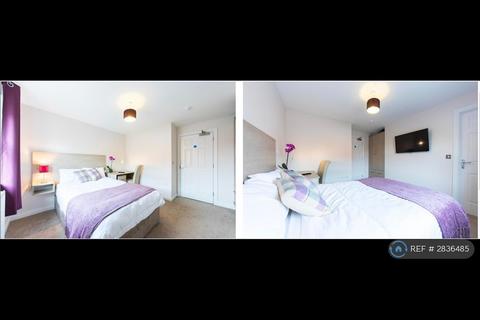 undefined, Greenwich Road, Reading, RG2