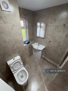3 bedroom flat to rent, Pocklington Close, London , Collindale, NW9