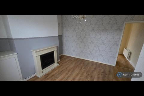 2 bedroom terraced house to rent, Court, Wigan, WN4