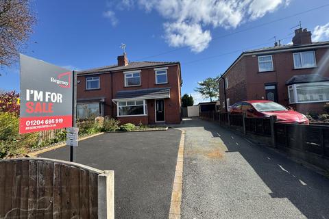 3 bedroom semi-detached house to rent, Chorley New Road, Lostock, Bolton, BL6
