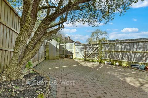 3 bedroom terraced house for sale, St. Dunstan's Hill, Sutton, Surrey