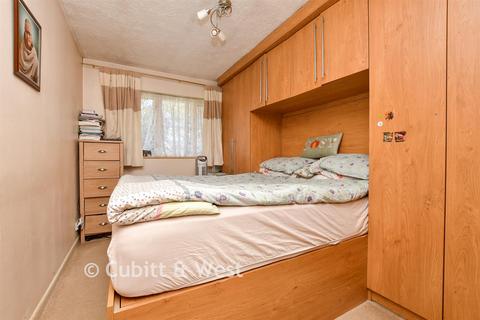 2 bedroom flat for sale, Autumn Drive, Sutton SM2