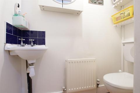5 bedroom semi-detached house for sale, Victoria Road, Hale