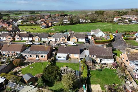2 bedroom bungalow for sale, Alstone Gardens, Highbridge, Somerset, TA9