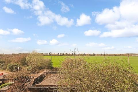 undefined, Cheddington