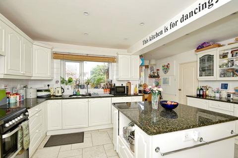 4 bedroom semi-detached house for sale, Sir Evelyn Road, ROCHESTER, Kent, ME1