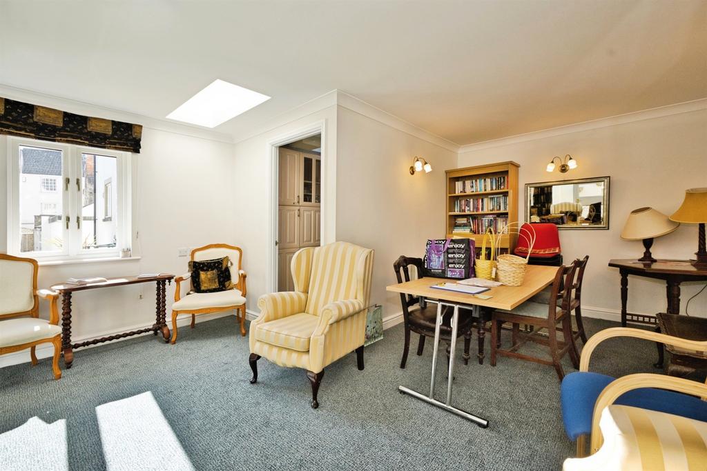 Communal Lounge
