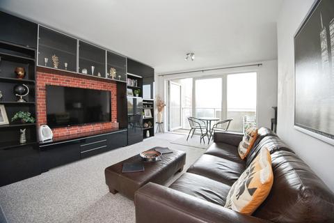 2 bedroom flat for sale, Heol Glan Rheidol, CARDIFF, South Glamorgan, CF10