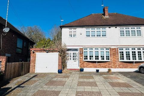 3 bedroom semi-detached house for sale, Reddings Close, Mill Hill, NW7
