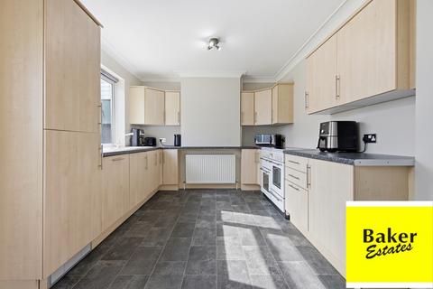 undefined, New North Road, Hainault IG6