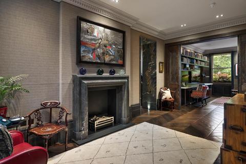 undefined, Cadogan Place, London