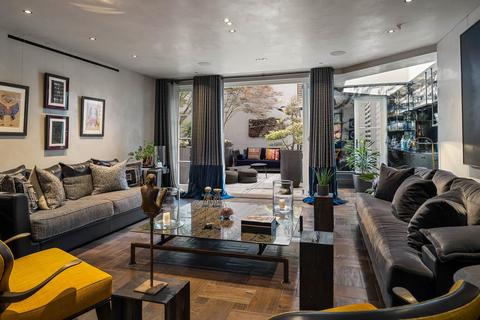 undefined, Cadogan Place, London