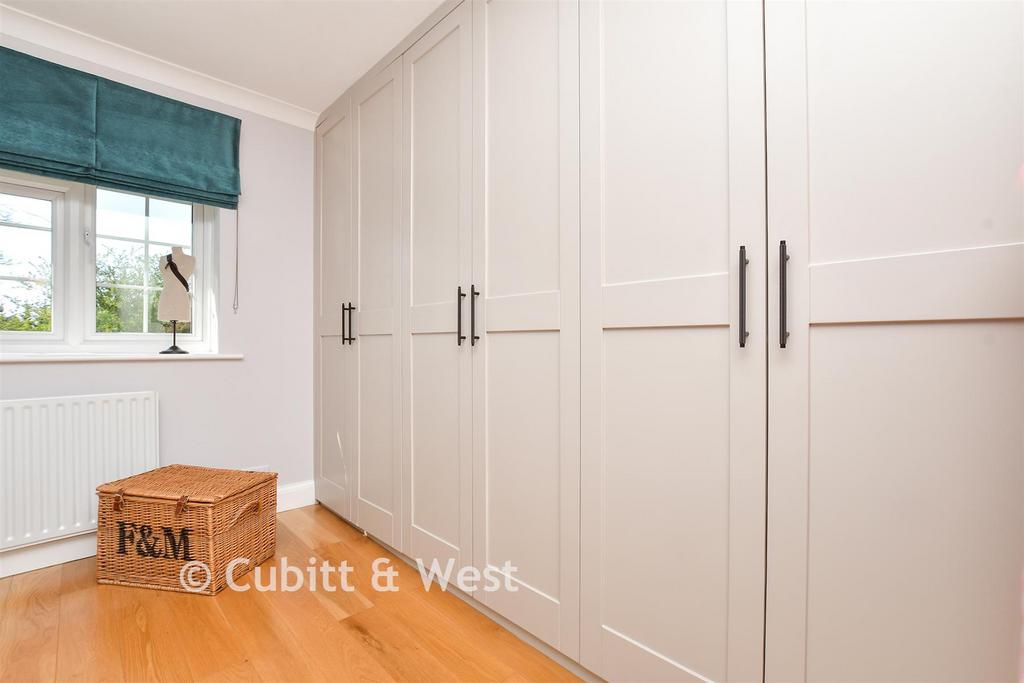Internal Lifestyle Photograph