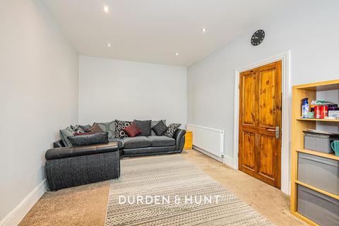3 bedroom end of terrace house for sale, Westbury Terrace, Forest Gate E7